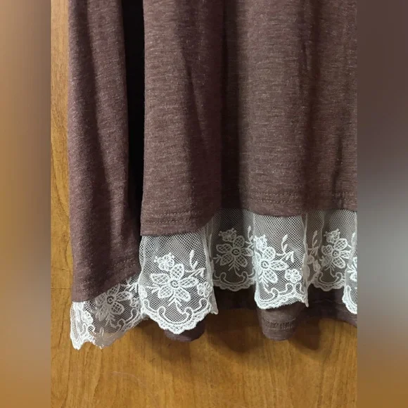 Brown Lace Hem Women's Top - Picture 2 of 2